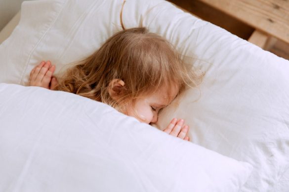 Easy Ways to Teach Your Child Healthy Sleep Habits