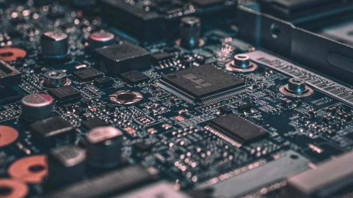 How IoT Sensors Are Transforming CNC Shop Floors
